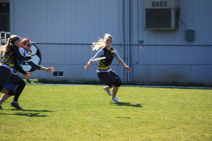 frisbee.jpg