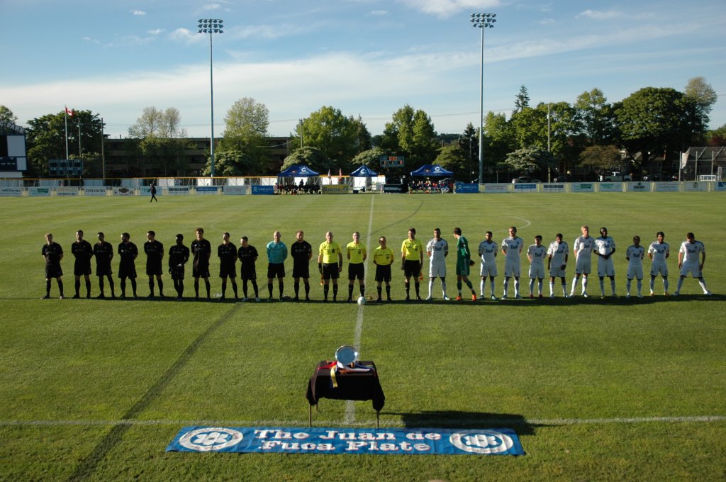 Refereeing: Vancouver Whitecaps vs. Victoria Highlanders