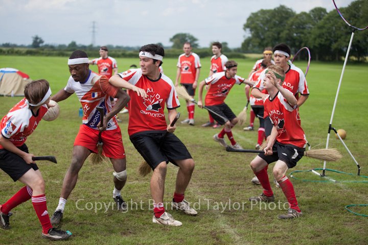 France tries to drive through Canada's defense.