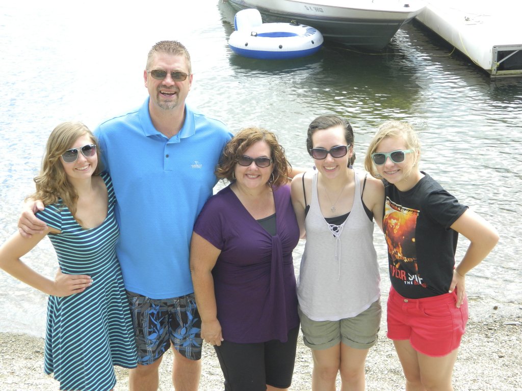 Family:Cabin.jpg